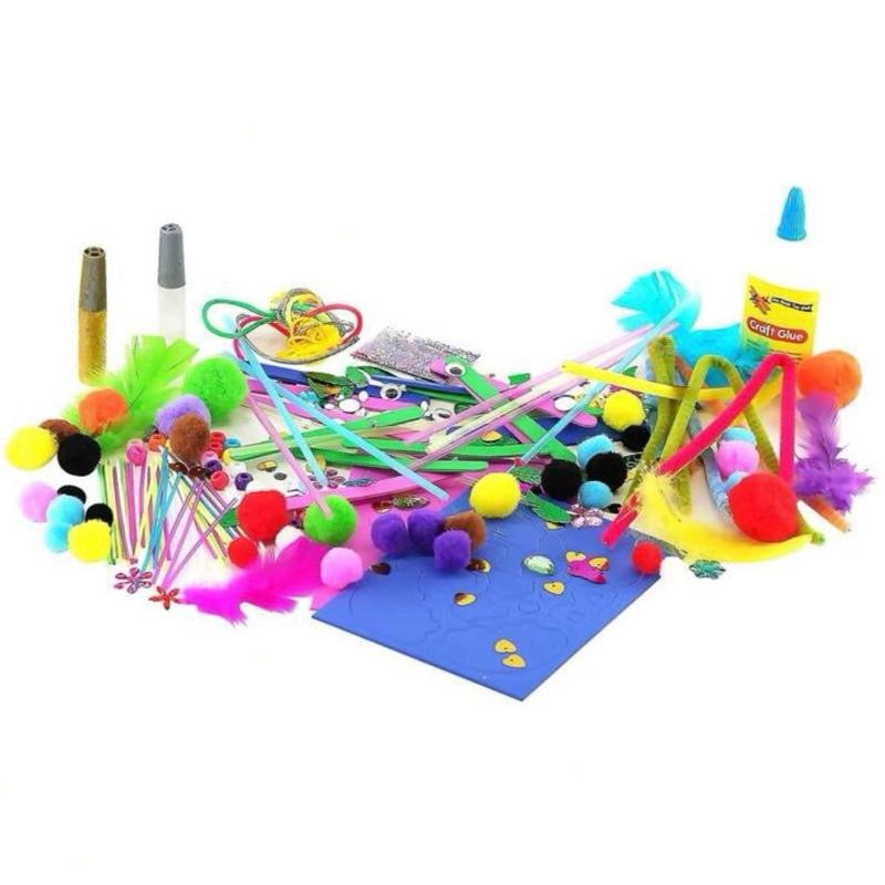 Giant Mega Super Craft Art Carry Case With Over 200 Pieces